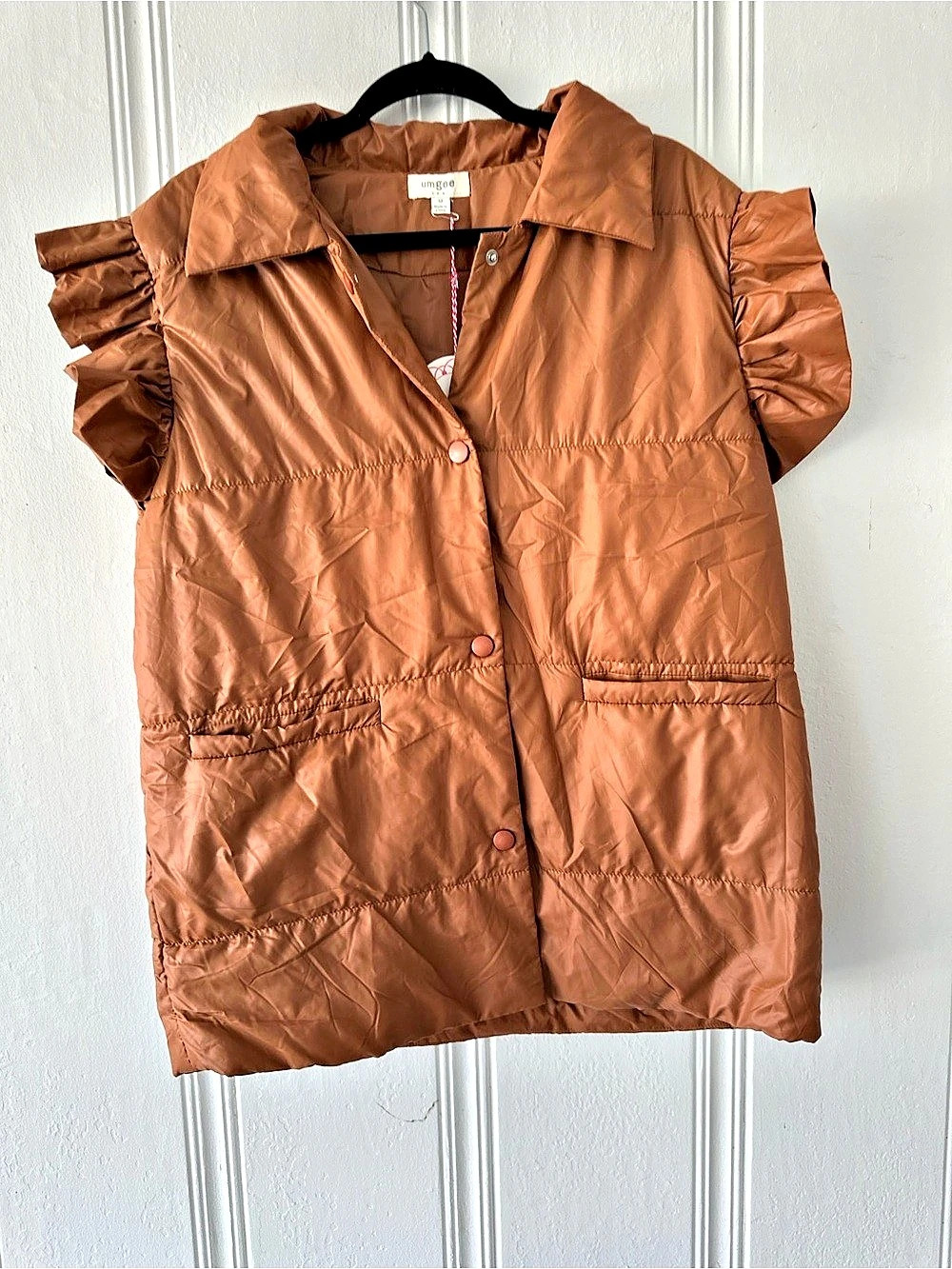 Umgee Ruffle Sleeve Puffer Vest in Brown Size Medium NWT
